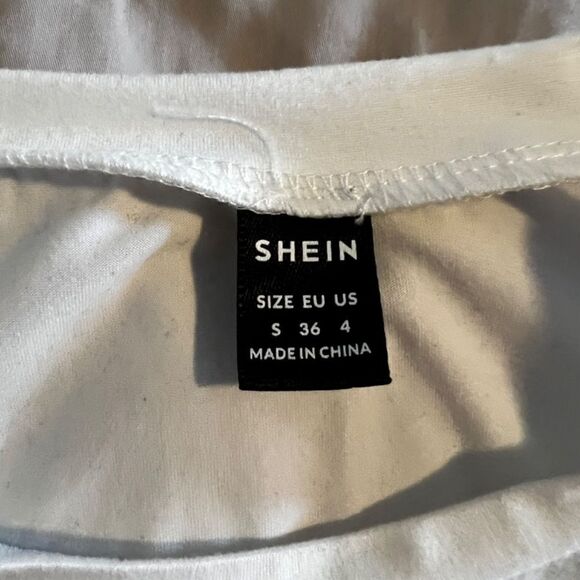 SHEIN Los Angeles Crop Top - Picture 4 of 6